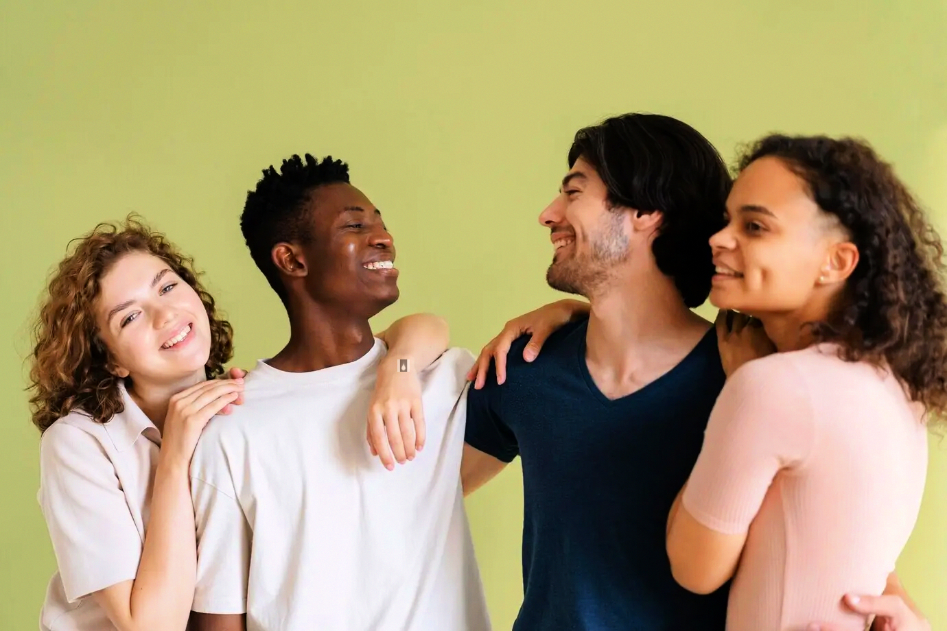 Pizarra que mapea obstáculos en la auditoría ambiental y reporting ESG para empresas de industria pesada